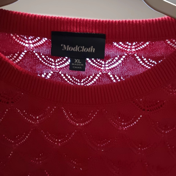ModCloth Red Short-Sleeve Textured Knit Top - Picture 9 of 12